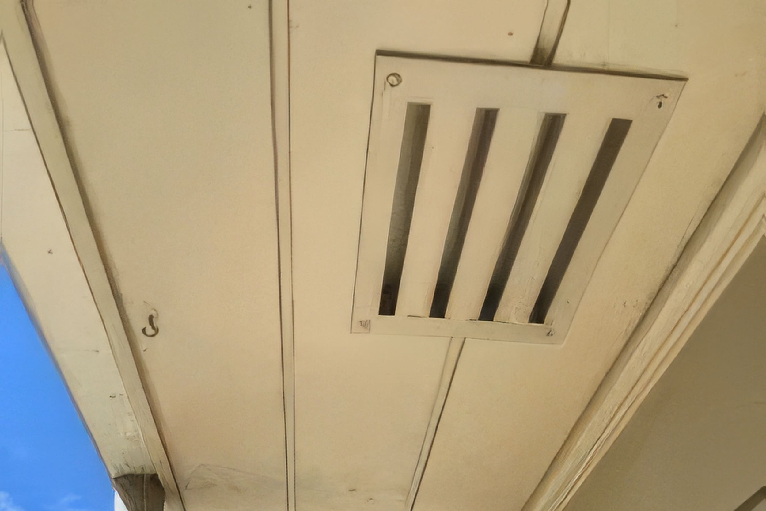 soffit vent